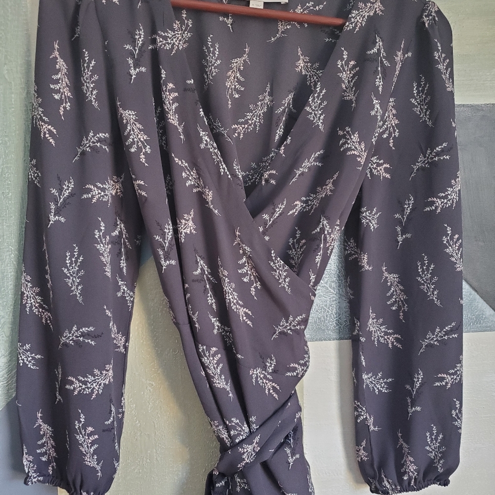 Loft | Ann Taylor Long Sleeve Wrap Blouse in Flora